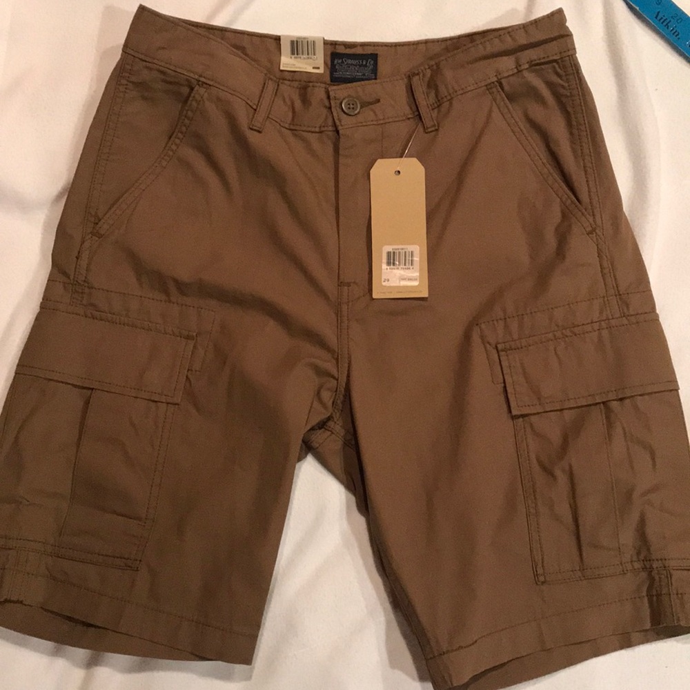 NWT Levi's Carrier Cargo Shorts 29 - Picture 4 of 8